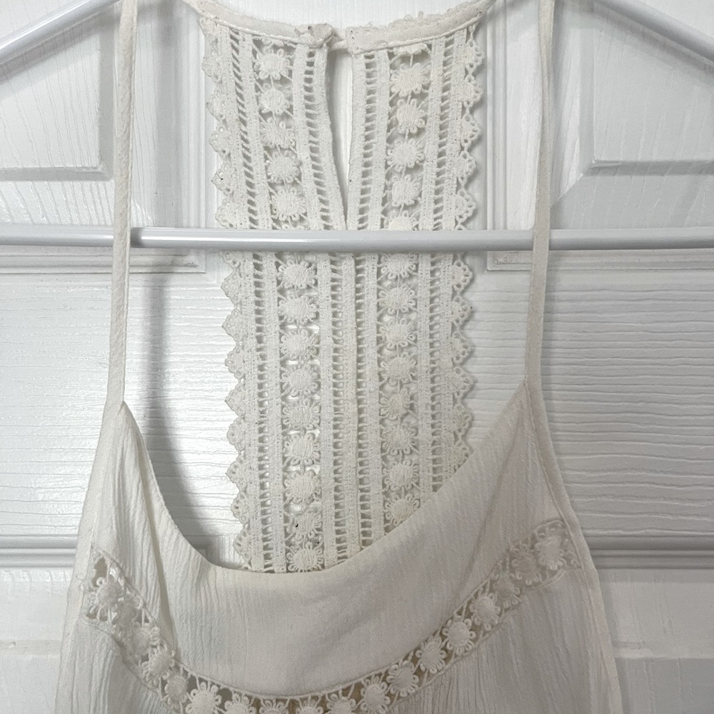 Blueh Ciel M white spaghetti strap tank with crochet lace